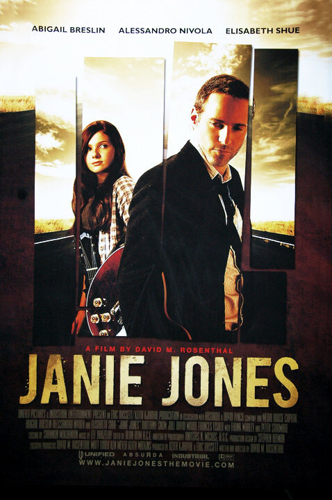 Джэни Джонс (2010) постер
